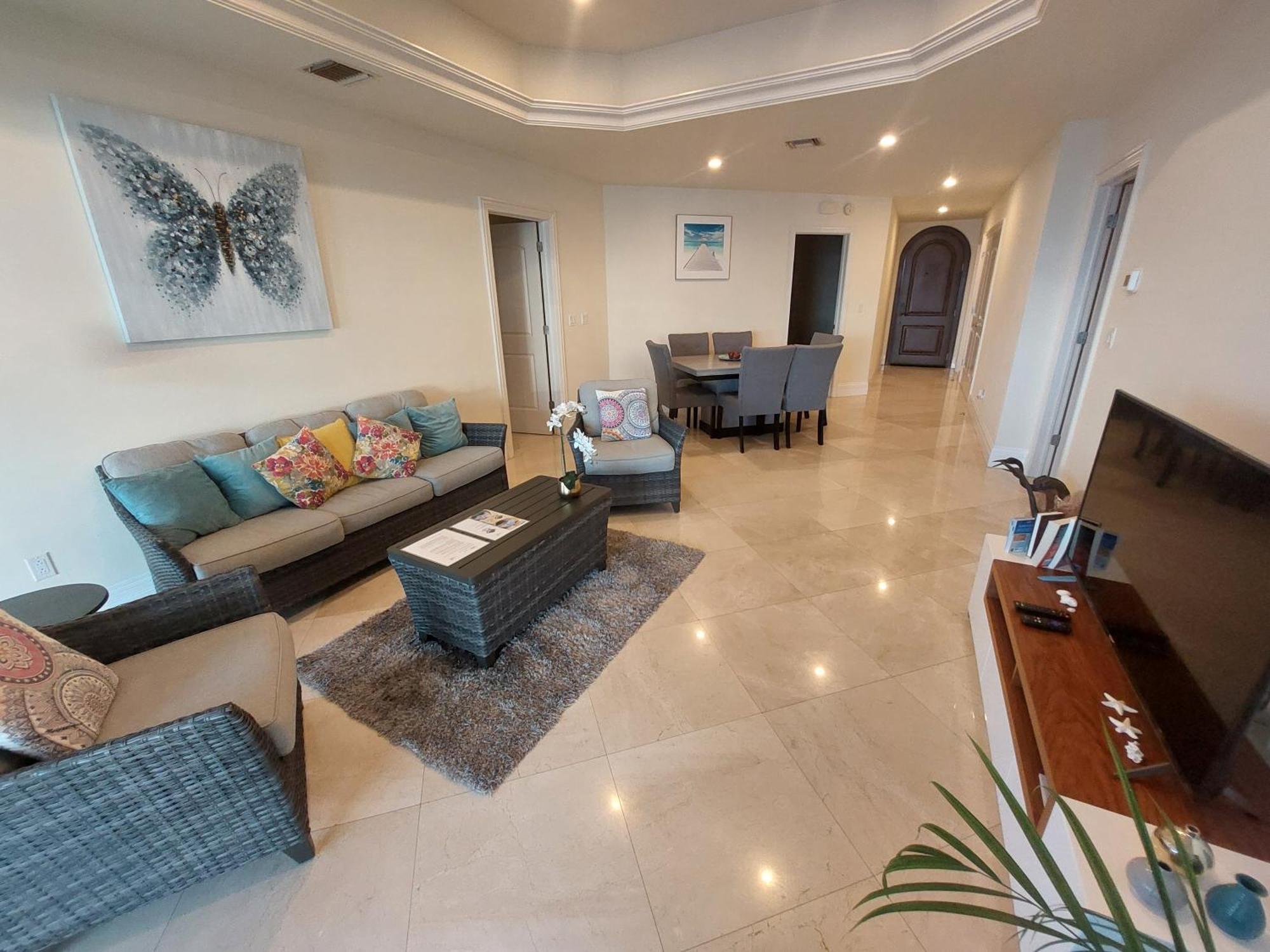 Appartement 403 Landmark Beachfront